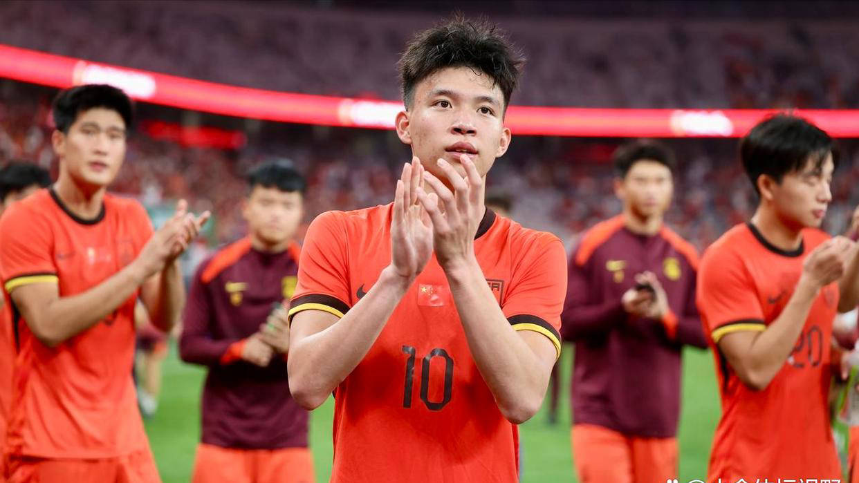 国队交手时 国队交手时