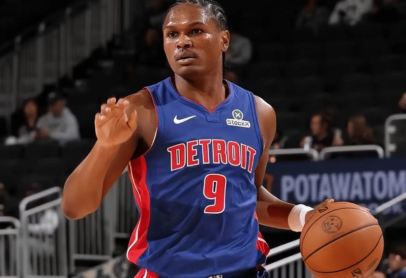 篮板, 小南斯连得, 他的防守能 篮板, 小南斯连得, 他的防守能